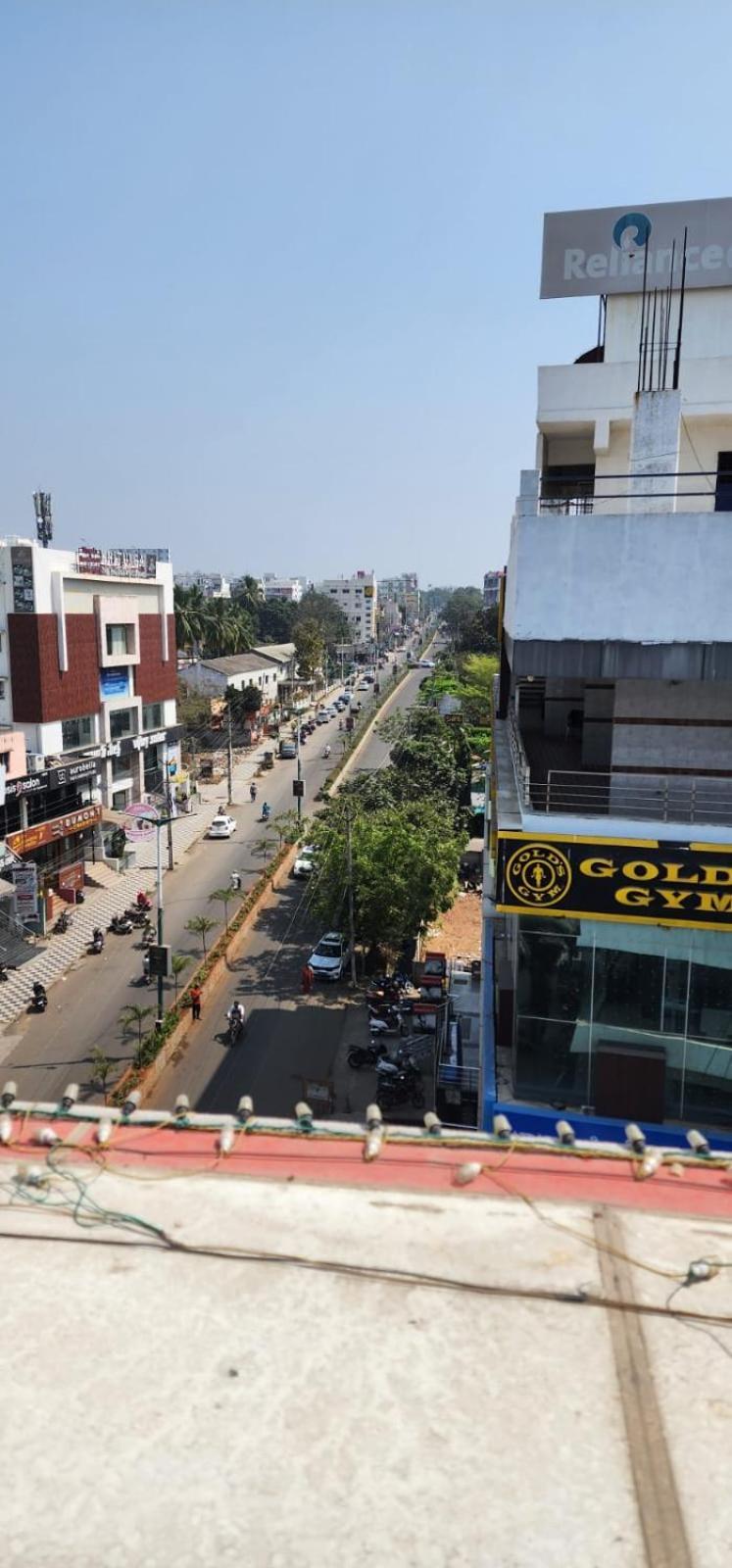 Sri Vijetha Royal Hotell Rājahmundry Exteriör bild